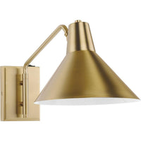 Trimble 1-Light Wall Bracket