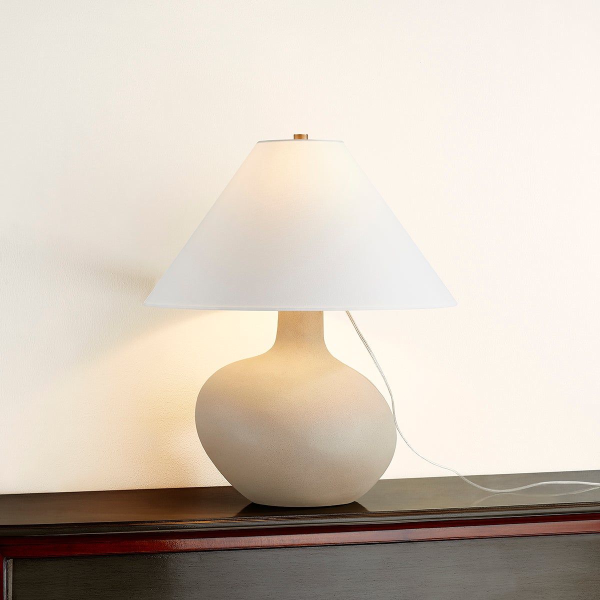 Rebecca 1-Light Table Lamp