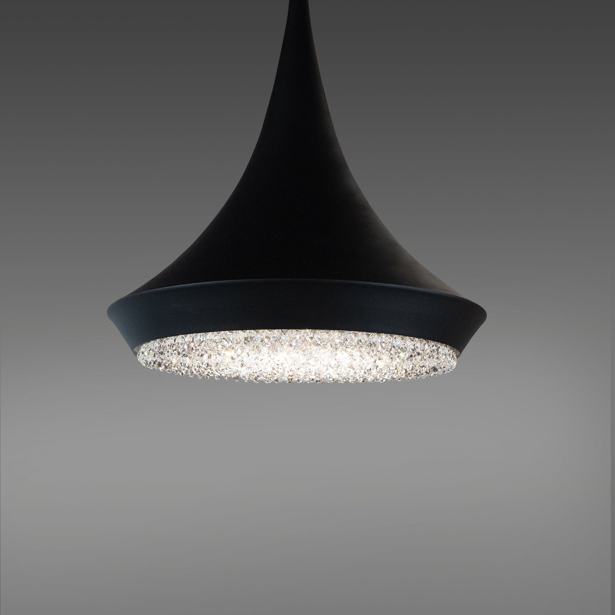 Verita 18" x 24" LED Pendant