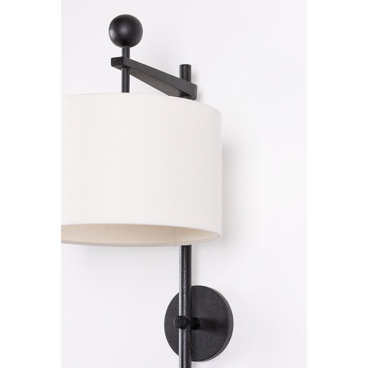 Tisbury 1-Light Plug-In Sconce