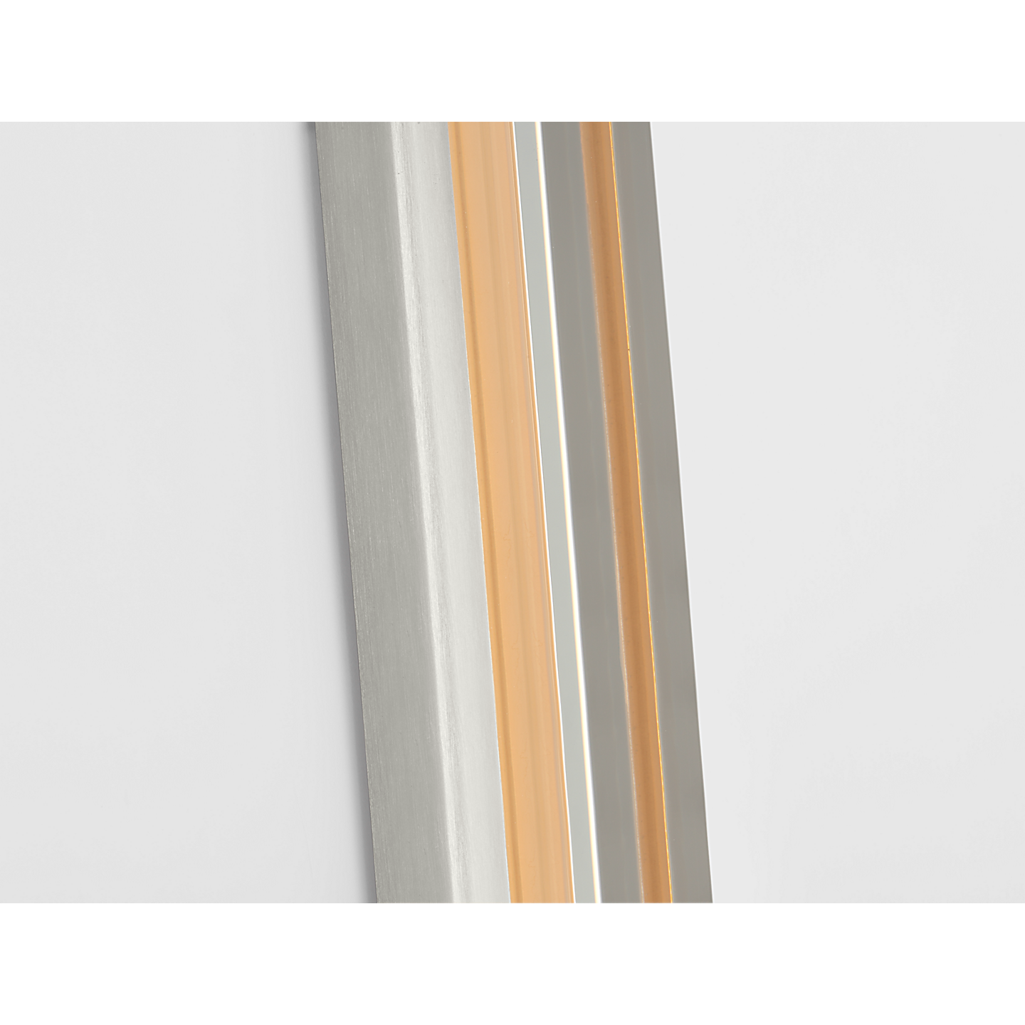 SLV83327SNCG
