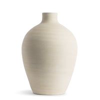 Bruno Vase