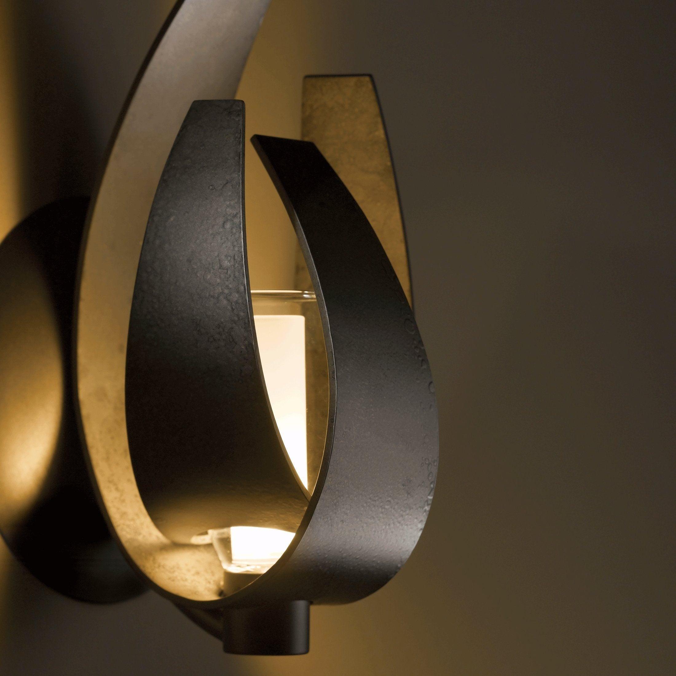 Hubbardton Forge - Corona Sconce - Lights Canada