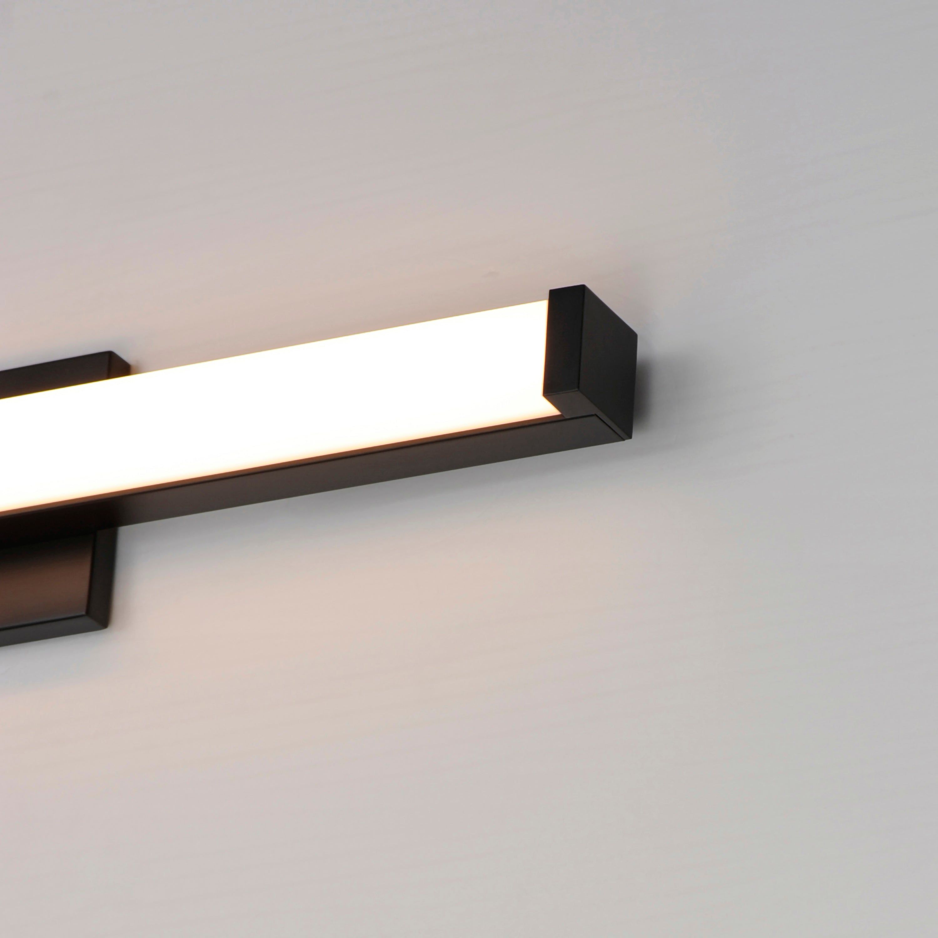 Spec 24" LED Bath Bar CCT Select