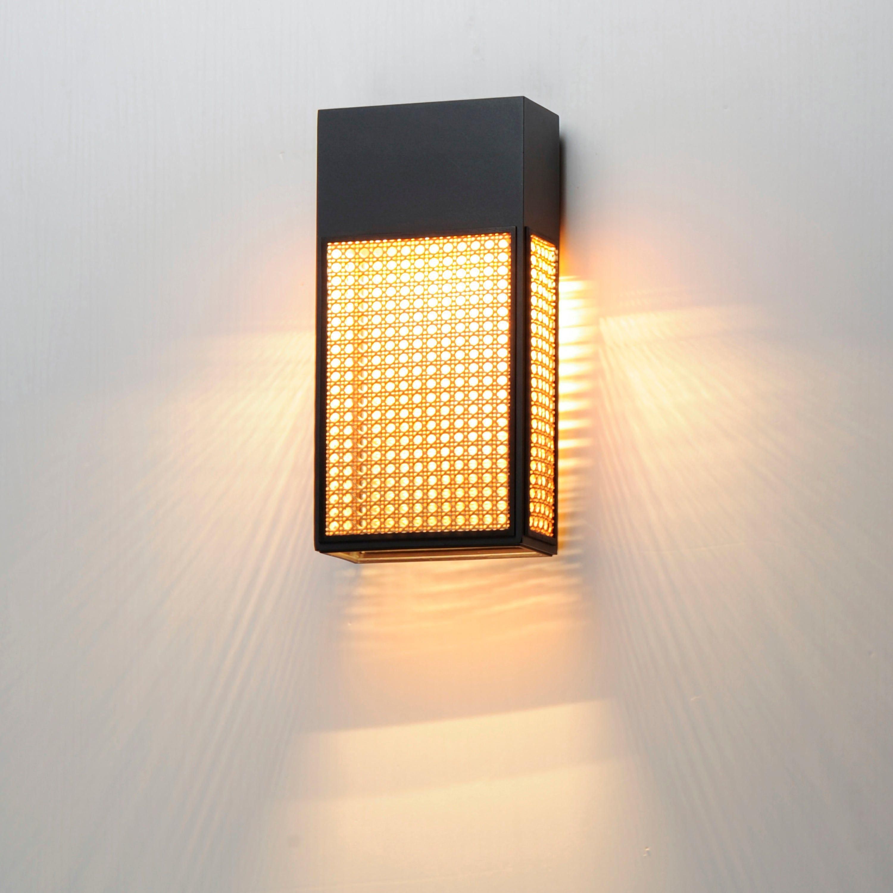 Lattice 16" LED Outdoor Sconce