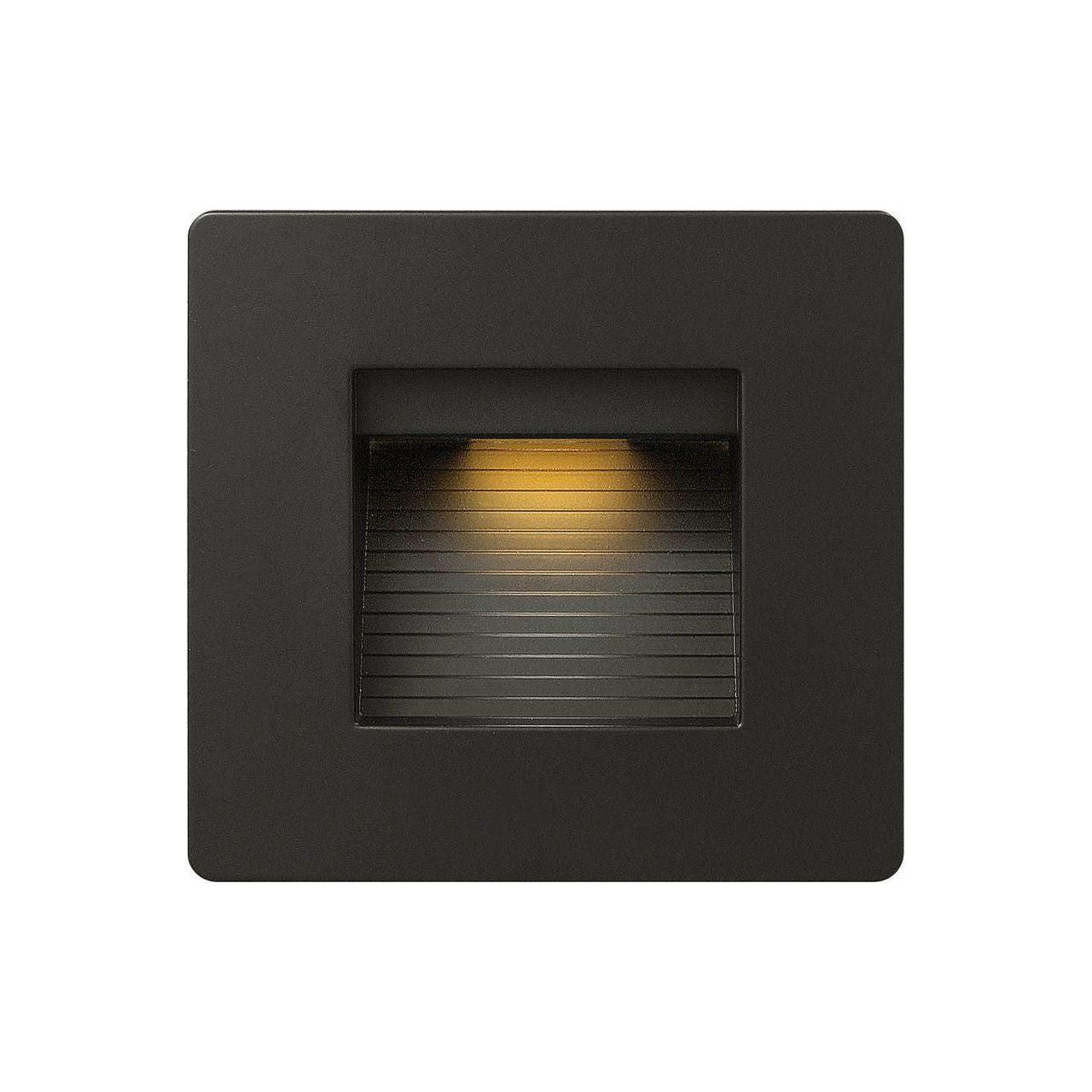Hinkley - Luna LED Step Light - Lights Canada
