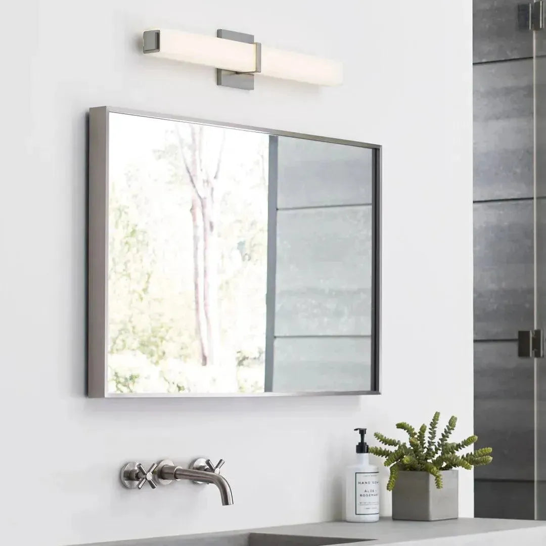 Visual Comfort Modern Collection - Milan 24 Bath - Lights Canada