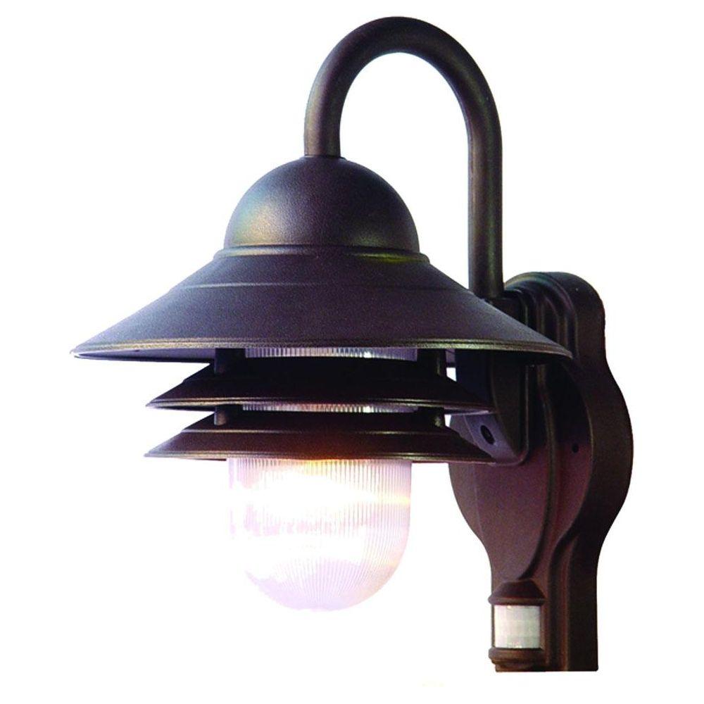 Mariner Outdoor Wall Light Architectural Bronze Motion