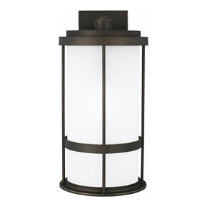 Generation Lighting - Wilburn Large 1-Light Outdoor Wall Light (with Bulb) - Lights Canada