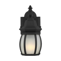 Wynfield Outdoor Wall Light