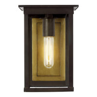 Freeport Outdoor Wall Light