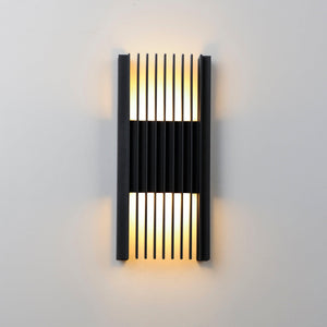 ET2 - Rampart Large LED Outdoor Wall Light - Lights Canada