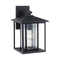 Hunnington One Light Outdoor Wall Lantern (with Bulbs)