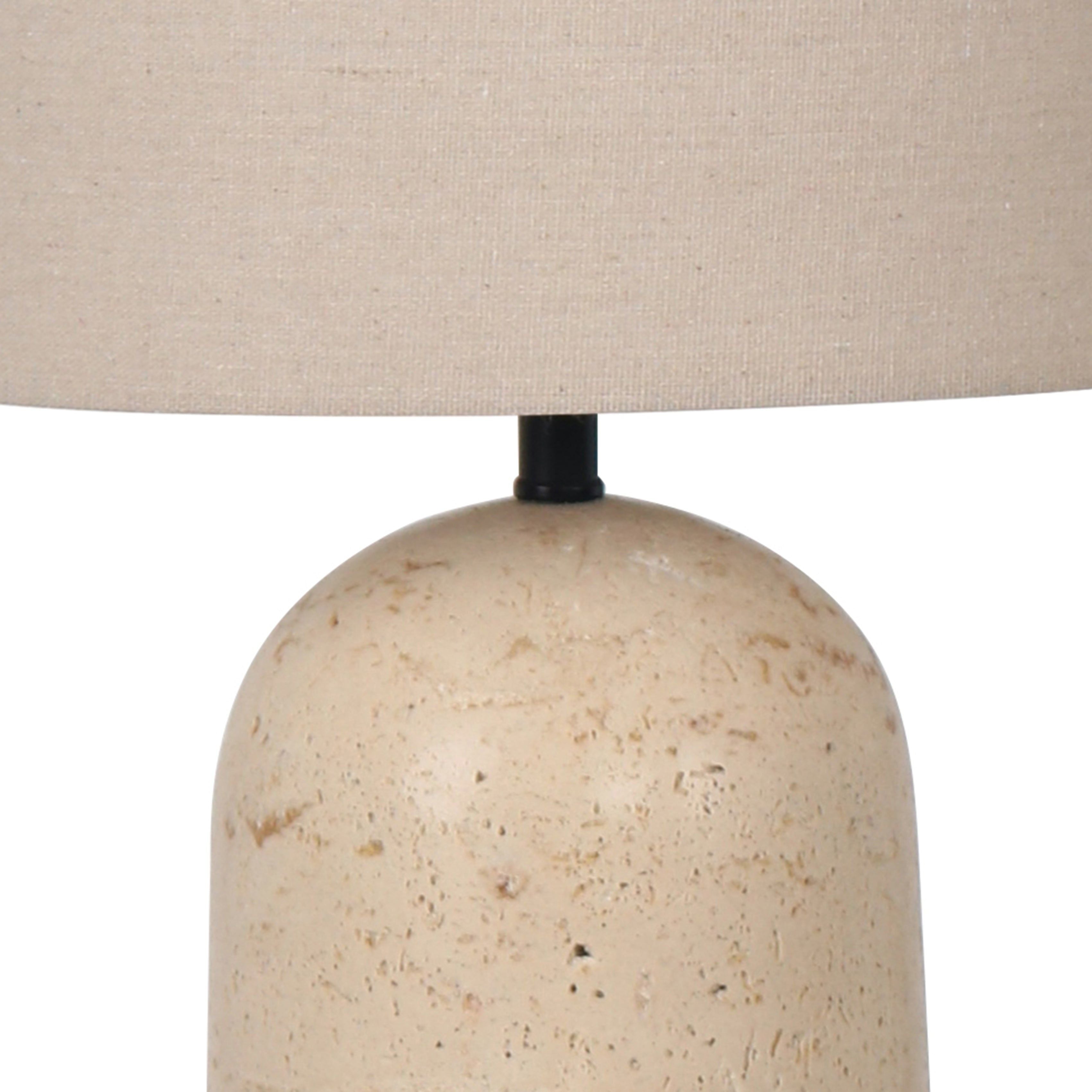 Kasnia 25" Table Lamp