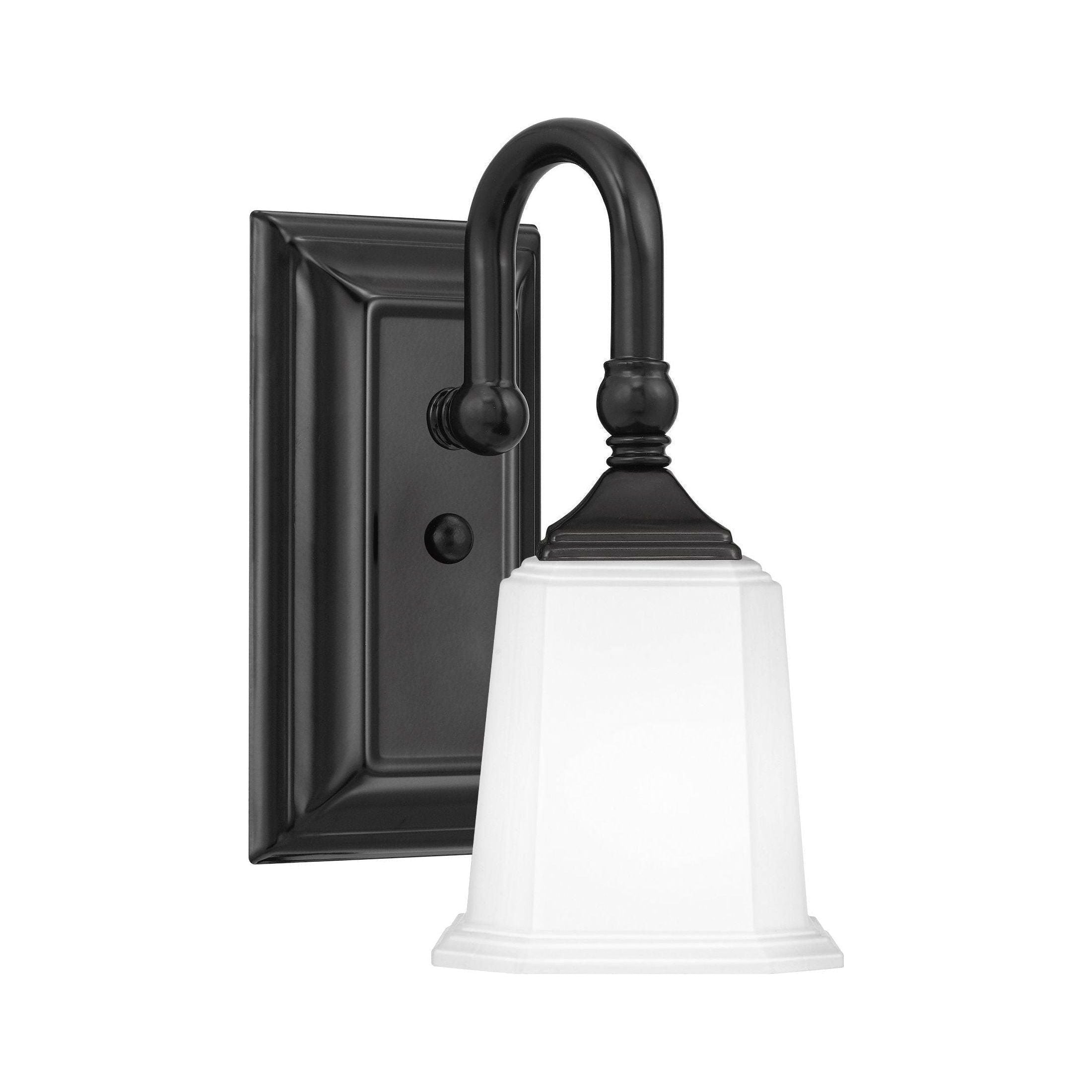 Quoizel - Nicholas Sconce - Lights Canada