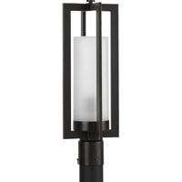 Janssen Outdoor Post Light