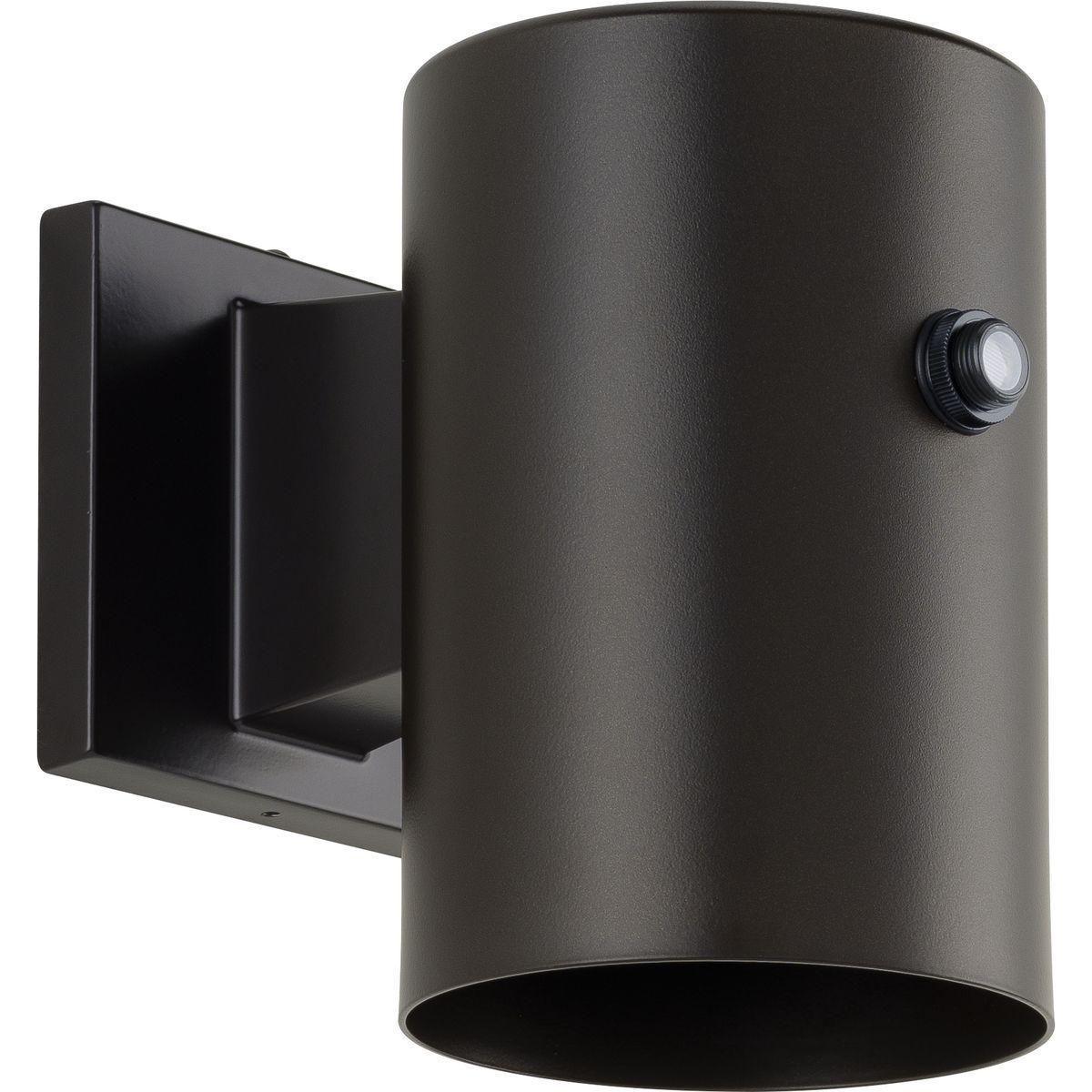 Progress Lighting - Cyl Rnds 5" Outdoor Wall Light - Lights Canada