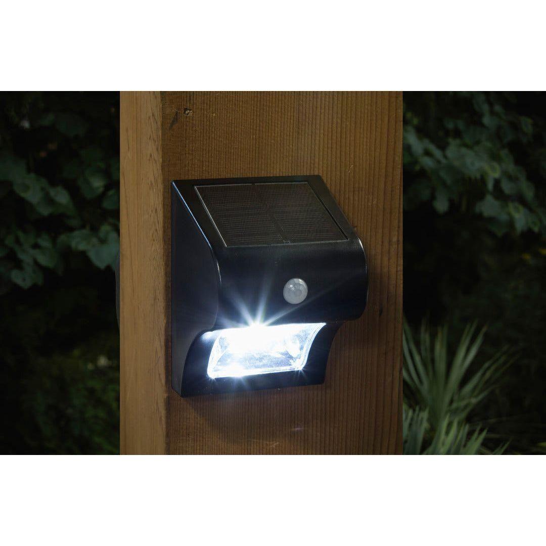 Classy Caps - Solar Motion Sensor Deck & Wall Light - Lights Canada