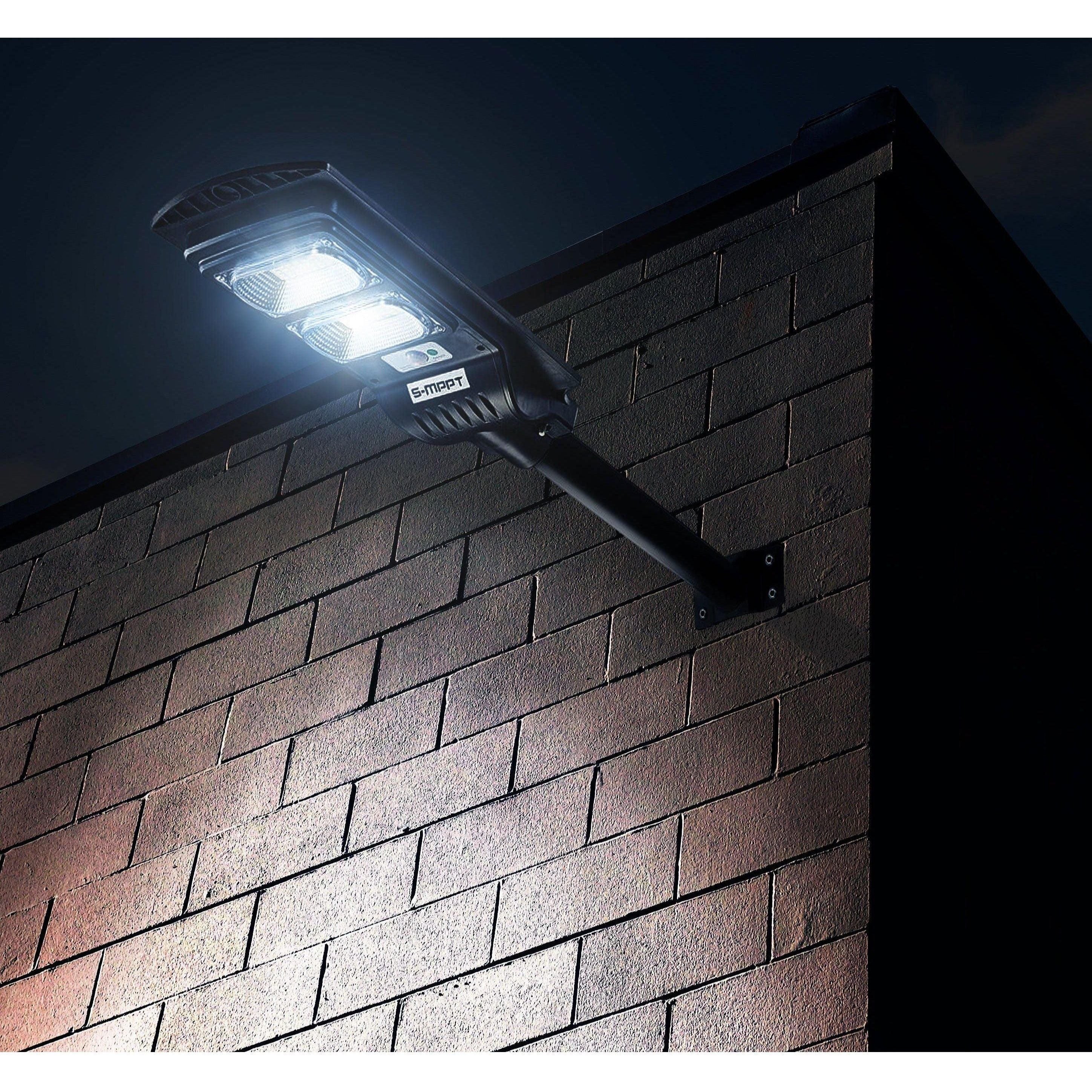 Classy Caps - Solar Security Street Light - Lights Canada