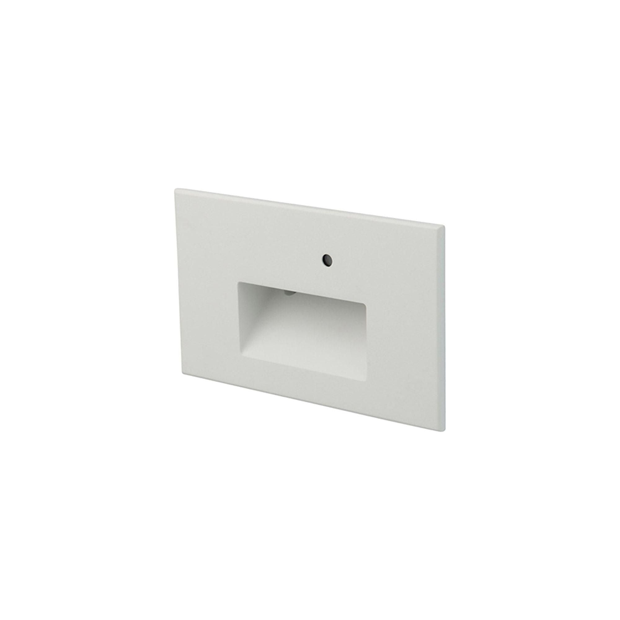 WAC Lighting - LEDme 120V LED Horizontal Indoor/Outdoor Step and Wall Light with Daylight Photocell Sensor - Lights Canada