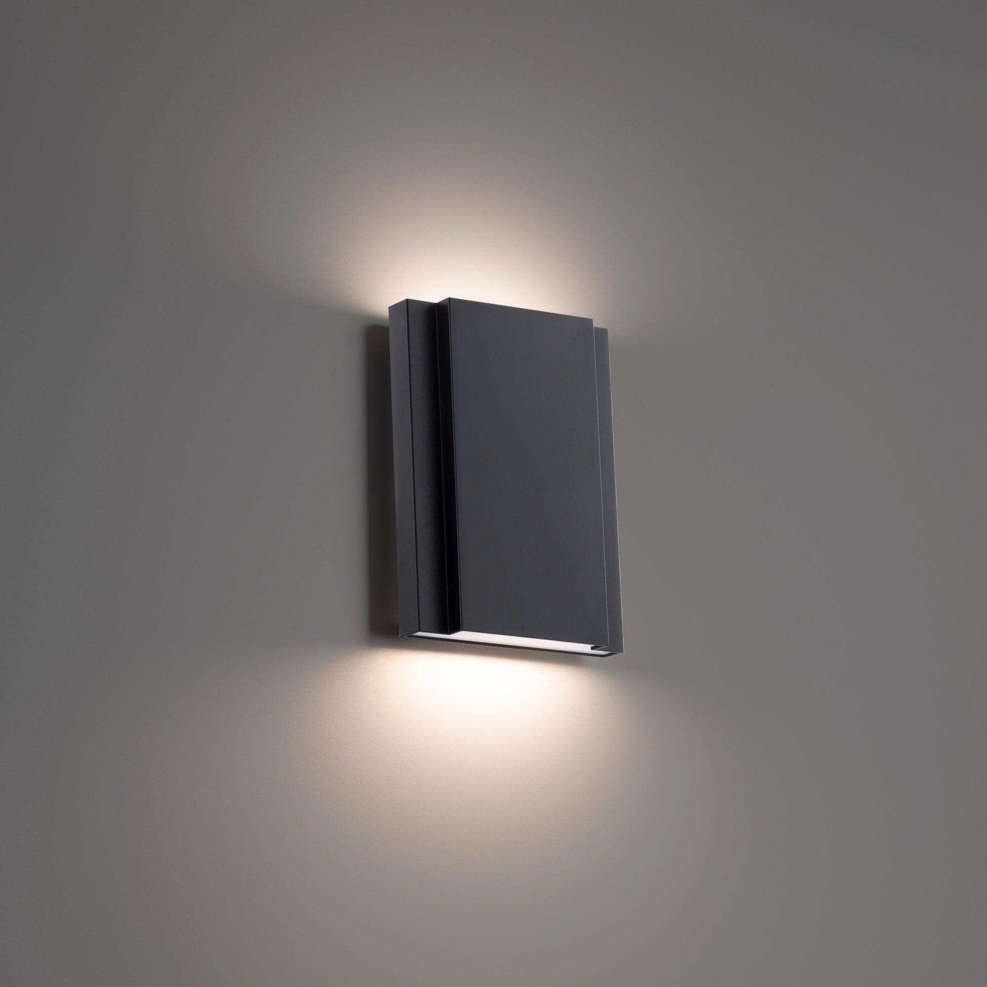 dweLED - Layne 7.5" LED Wall Sconce - Lights Canada