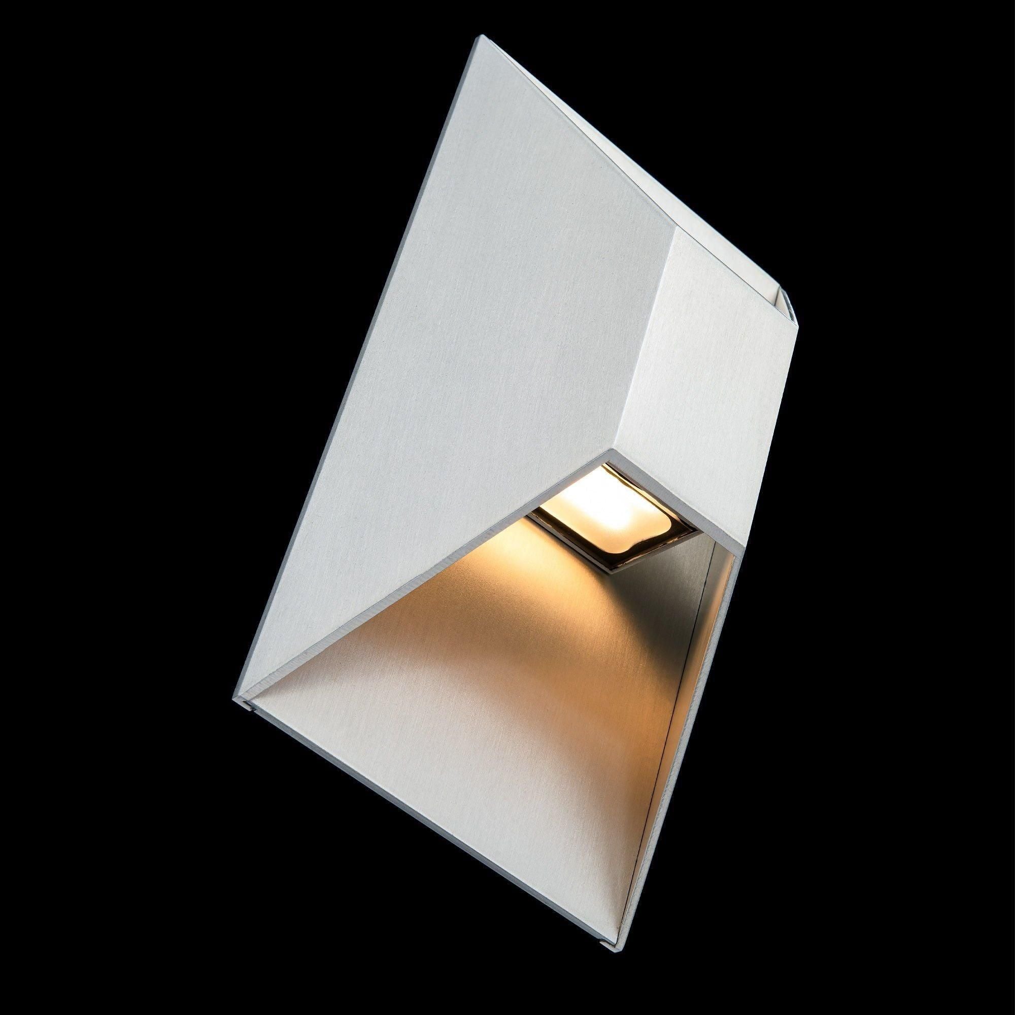 Modern Forms - Maglev 10" LED Indoor/Outdoor Wall Light 3-CCT - Lights Canada