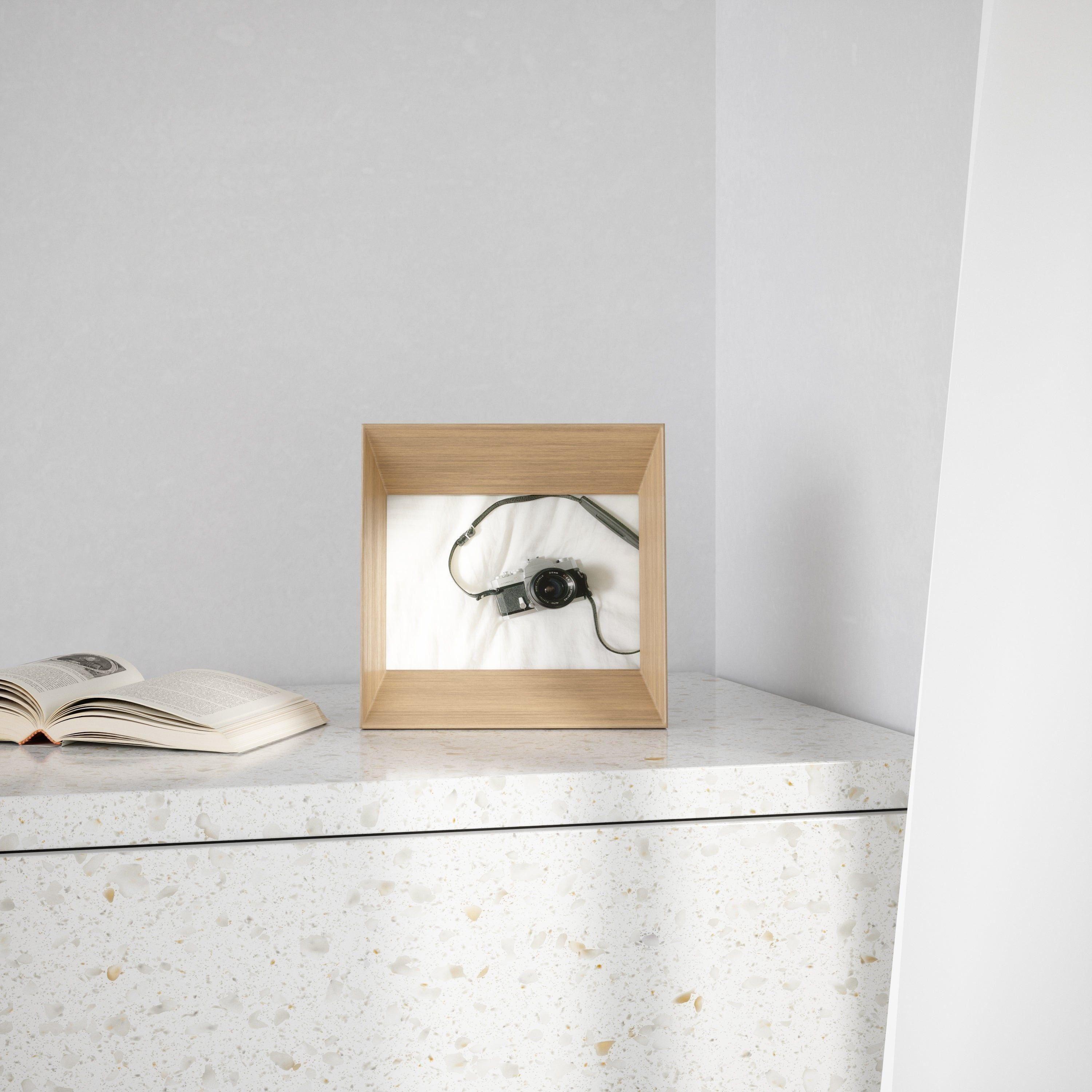 Umbra - Lookout Picture Frame - Lights Canada