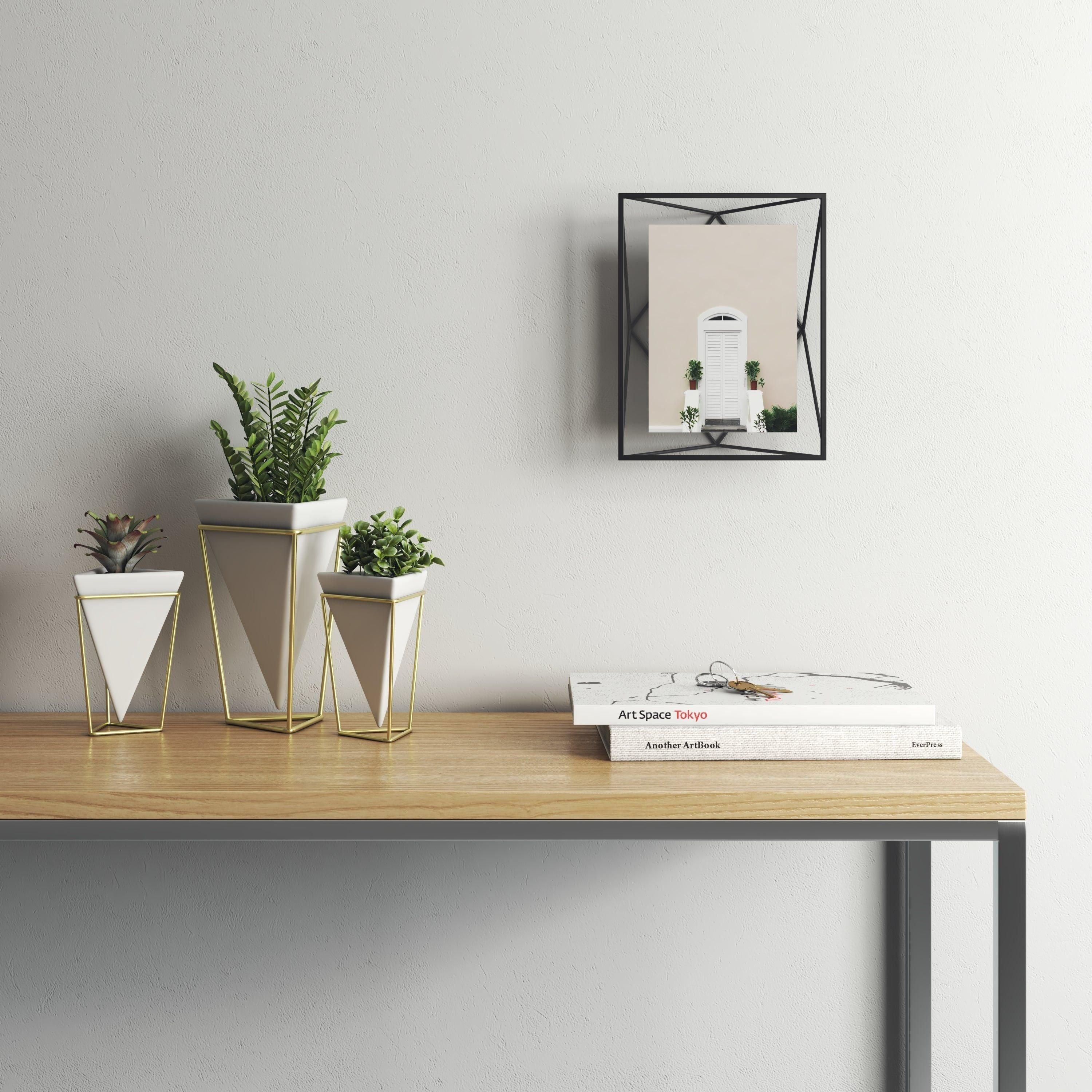 Umbra - Prisma Picture Frame - Lights Canada