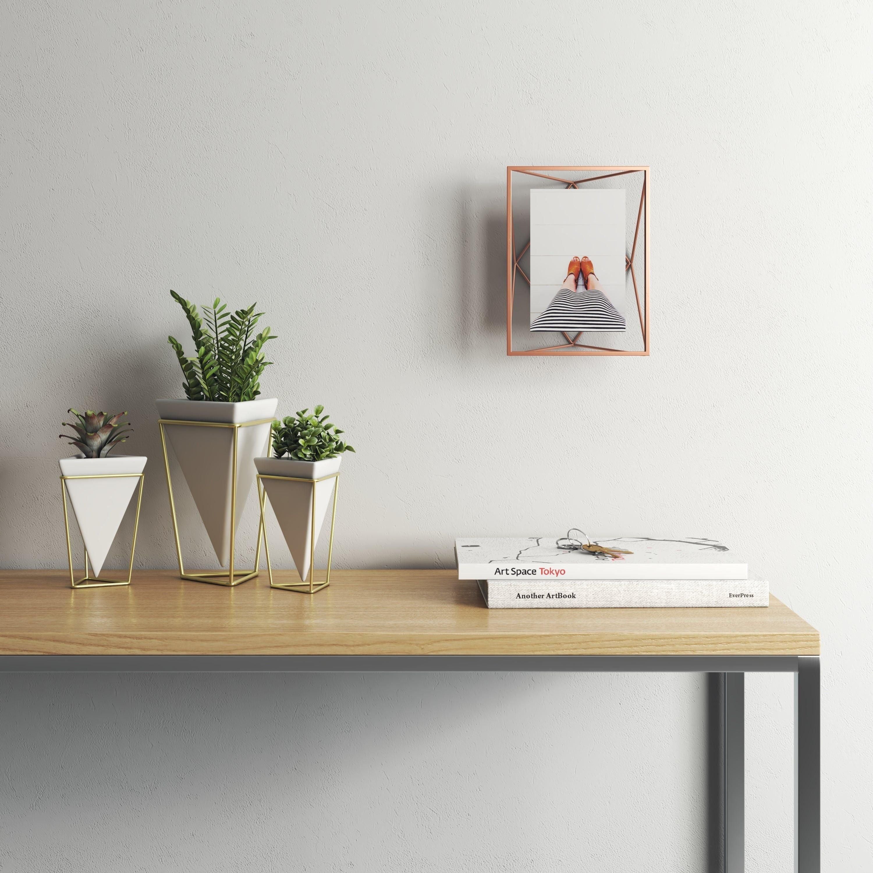 Umbra - Prisma Picture Frame - Lights Canada